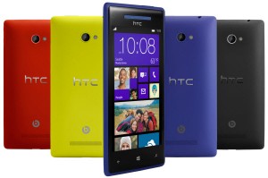 HTC Windows Phone 8X eri väreissä
