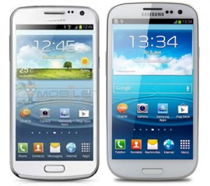 Samsung Galaxy Premier (vasemmalla) ja Galaxy S III