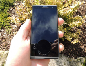 Sony C650x / Odin vuotaneessa kuvassa
