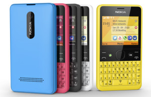 Nokia Asha 210 eri väreissä
