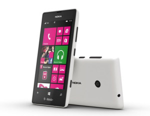 Lumia 520:n sisarmalli Nokia Lumia 521 T-Mobilelle