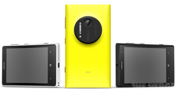 Nokia Lumia 1020 ja eri värivaihtoehdot The Vergen julkaisemassa lehdistökuvassa