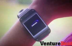 Samsungin älykello VentureBeatin julkaisemassa kuvassa