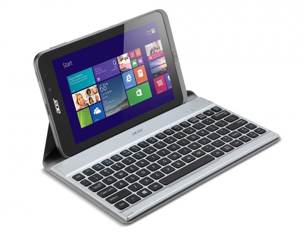 Acer Iconia W4 ja erillinen näppäimistöosa