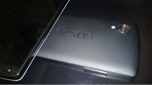 Nexus 5 aiemmin vuotaneessa kuvassa