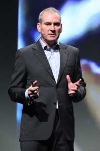 Huawei-pomo, entinen Nokian myyntijohtaja Colin Giles