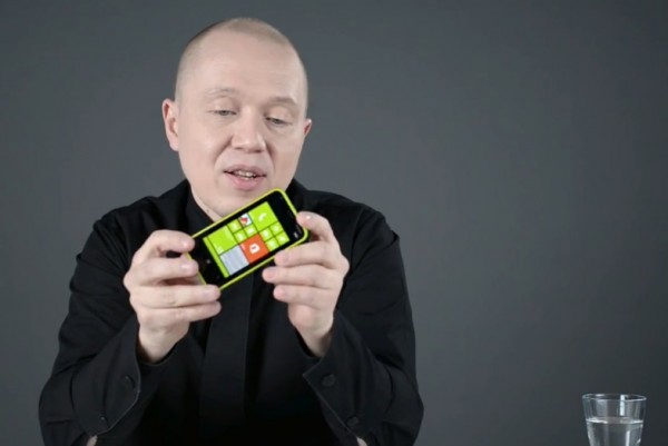 Marko Ahtisaari veti Lumia-muotoilua