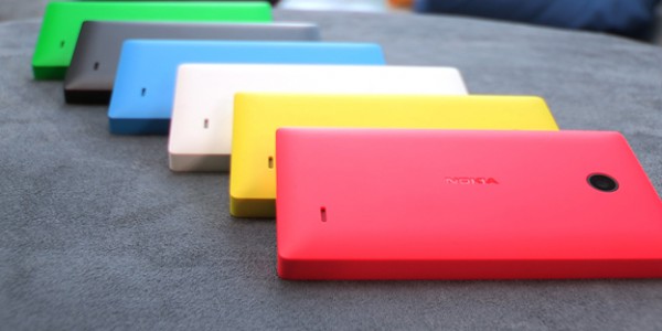 Nokia X ja pirteät värivaihtoehdot