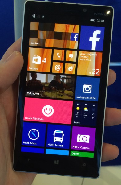 Lumia 930:n näyttö on vakuuttava