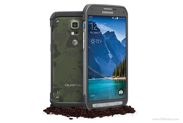 Samsung Galaxy S5 Active armeijakuosissa