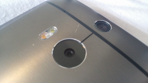HTC One (M8):n tuplakamera