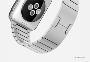 Apple Watchin pohjan sensorit tunnistavat, milloin laite on ranteessa ja milloin riisuttuna