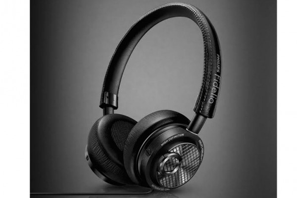 Philips Fidelio M2L:t ovat ensimmäisenä markkinoille ennättävät kuulokkeet, jotka käyttävät Applen digitaalista Lightning-liitäntää