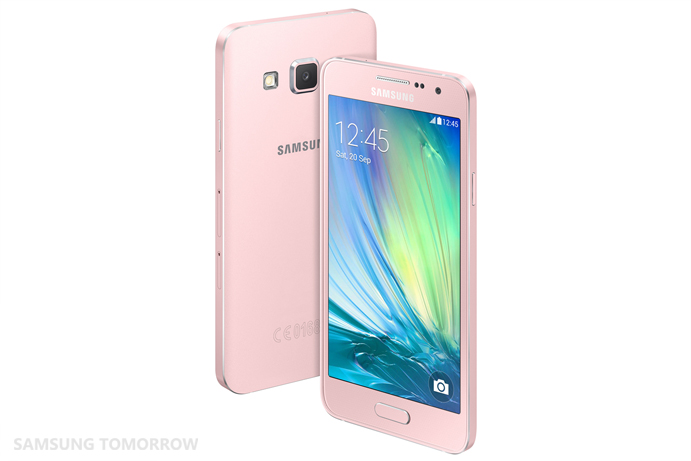 Galaxy A3 Soft Pink -värissä