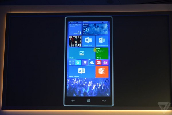 Windows 10 puhelimella  Kuva: The Verge