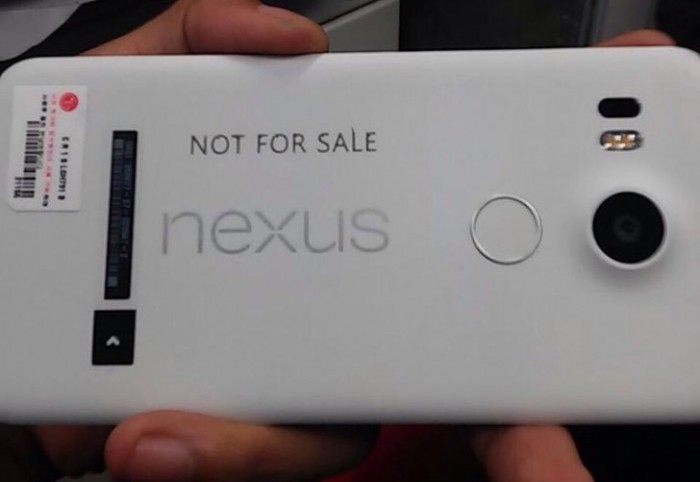 Vuotokuvassa väitetty Nexus 5 (2015)