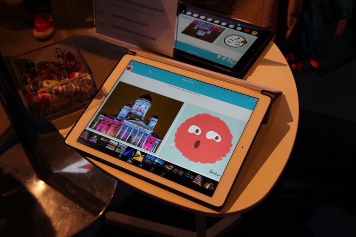 Tältä Briefr Messaging näyttää iPad Prossa