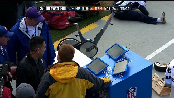 Microsoftin tabletit näyttivät jumittavan NFL-ottalun suorassa TV-lähetyksessä.