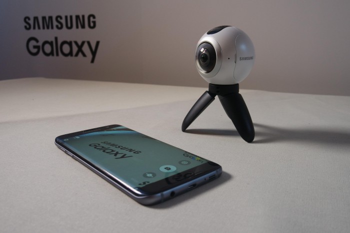 Gear360:n kuvaama sisältö näkyy Galaxy S7 edge -puhelimella