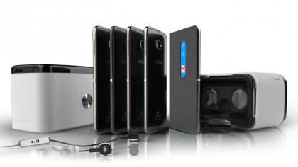 "VR-laatikossa" tulevat Alcatelin uudet Idol 4 ja Idol 4S -puhelimet.