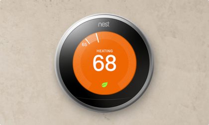 Nestin ensimmäinen ja yhä hallitseva tuote on sen älykäs termostaatti, joka muun muassa oppii automaattisesti käyttäjänsä menemisiä ja mieltymyksiä ja säätää näin itsenäisesti kodin lämpötilaa, myös energiaa säästäen.