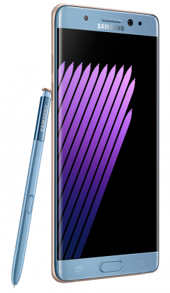 Samsung Galaxy Note7:ssä on iPhone 7 -puhelimia kirkkaampi ja tarkempi näyttö. Myös kontrasti on AMOLED-tekniikalle tyypillisesti suurempi. Note7 tukee iPhone 7:n tavoin laajempaa DCI-P3-väriskaalaa.