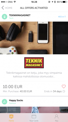 Wrapp-sovelluksessa on esillä tarjouksia. Esimerkiksi tämän tarjouksen nähtyään voisi tehdä kortillaan ostoksen Teknik Magasinetista ja saisi automaattisesti 10 euroa takaisin tililleen yli 40 euron ostoksesta.