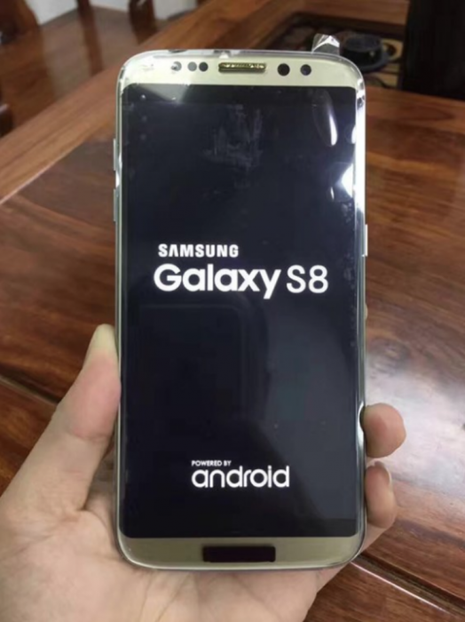 Samsung Galaxy S8 klooni