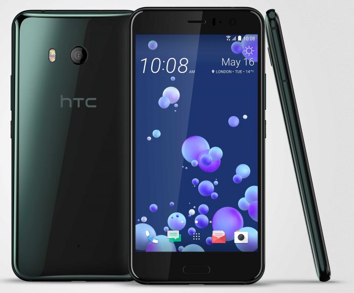 HTC U11 Brilliant Black -värissä.