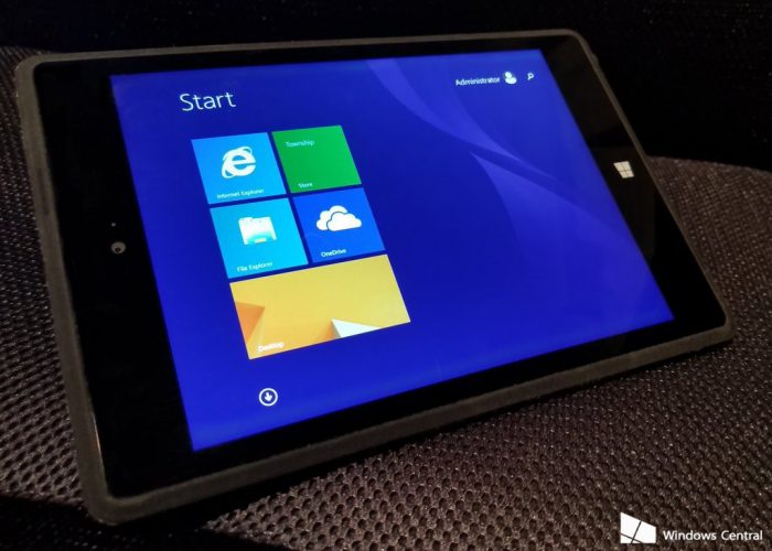 Microsoftin kehittämä ja peruma Surface Mini Windows Central -sivuston kuvassa.
