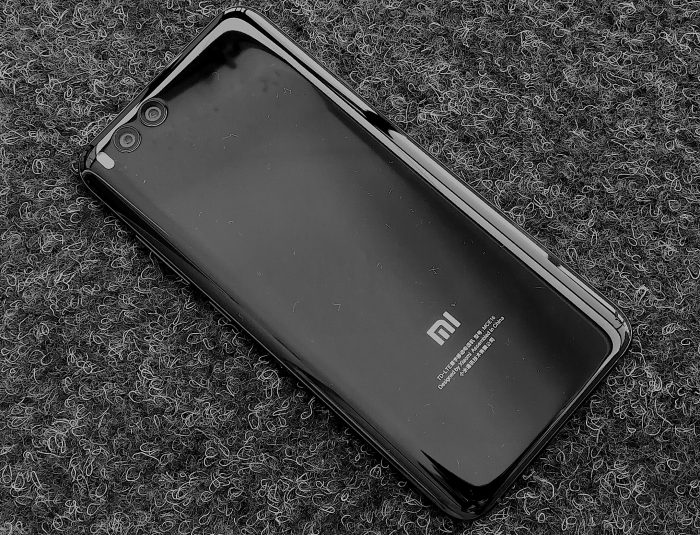 Xiaomi Mi 6.