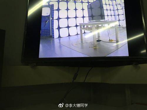 Apple OLED televisio vuotokuva