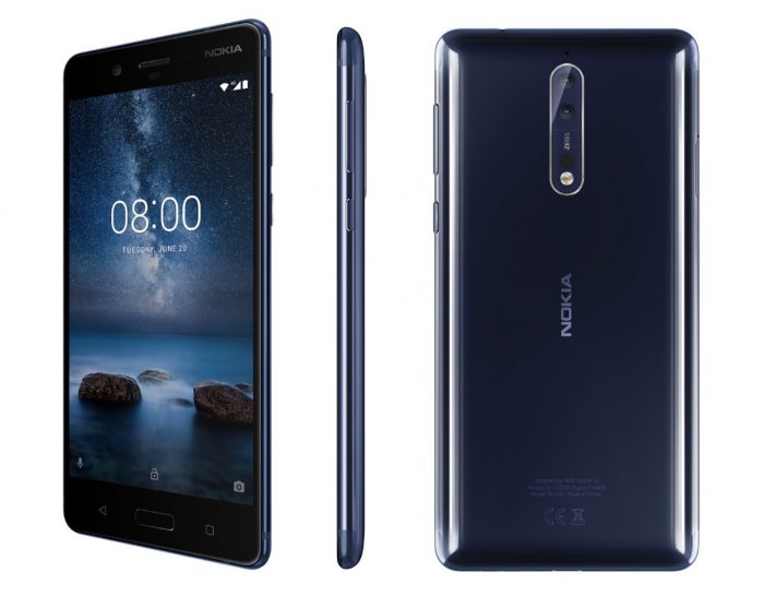 Nykyisin myynnissä oleva Nokia 8 kiillotettuna sinisenä värinä.