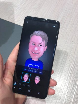 Samsungin tavallinen AR Emoji.