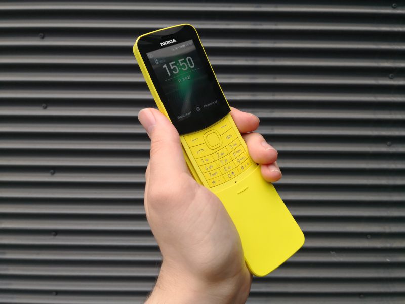 Nokia 8110 4G.