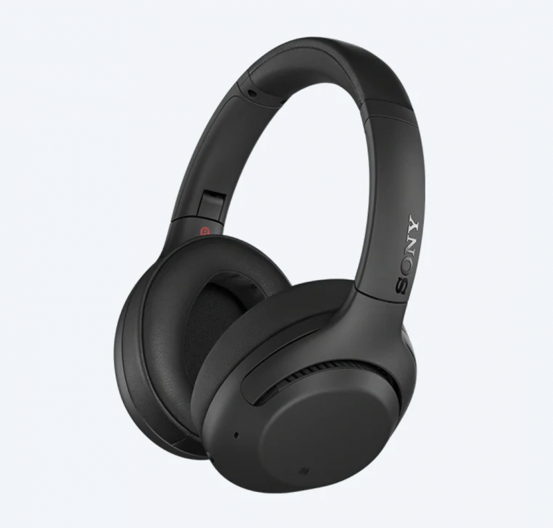 Sony WH-XB900N -kuulokkeet mustana värinä.
