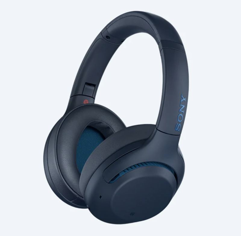Sony WH-XB900N -kuulokkeet sinisenä värinä.