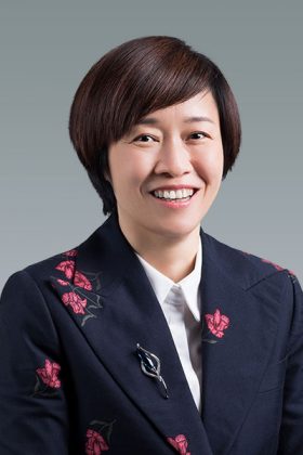 Huawein yhteiskuntasuhteista ja viestinnästä vastaava johtaja Caroline Chen.