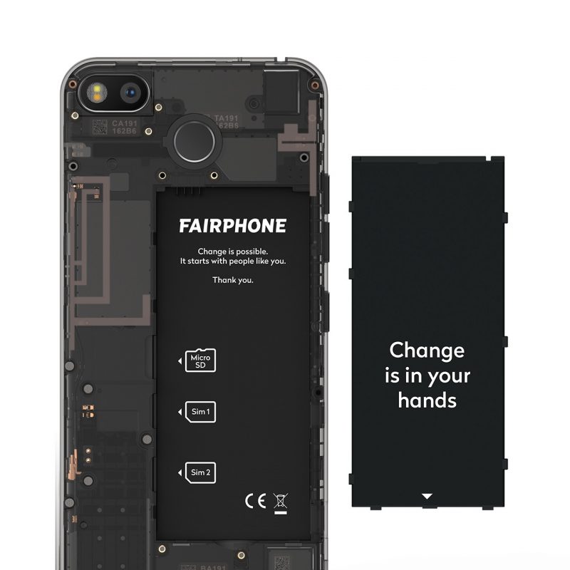 Myös Fairphone 3:n akku on helposti vaihdettavissa.