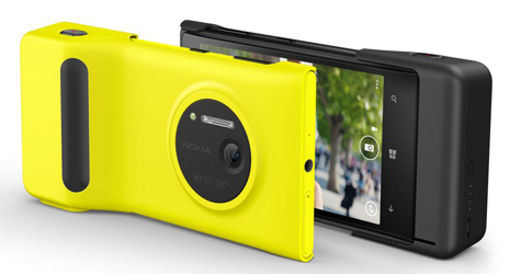 Nokia Lumia 1020 + Camera Grip