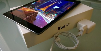 iPad Air myyntipakkauksineen