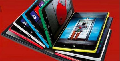 Mahdolliset uudet Lumia 1520 -värit Nokian Facebookissa julkaisemassa kuvassa
