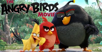 Angry Birds -elokuvassa seikkaileva lintukolmikko.