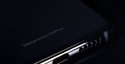 OnePlus 6T:stä on jätetty pois erillinen kuulokeliitäntä.