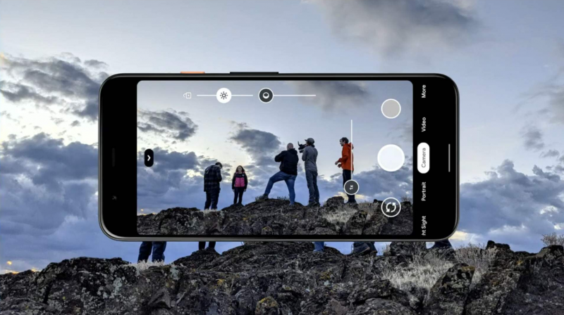 Pixel 4 -puhelinten kamerasovelluksessa uusi toiminto on Dual Exposure Controls eli kaksi säädintä kuvan valoisuudelle, erikseen valoisille ja tummille kohdille.