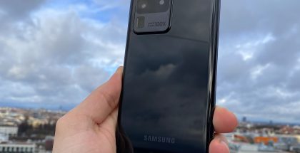 Suurikokoinen kamera-alue erityisesti Galaxy S20 Ultrassa jakaa varmasti muotoilun osalta mielipiteitä.