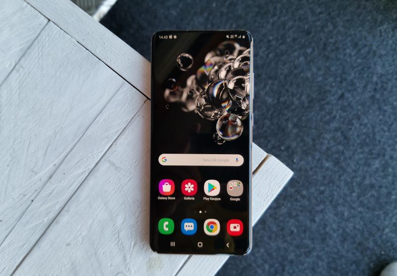 Samsung Galaxy S20 Ultra 5G on Android-puhelinten eliittiä.