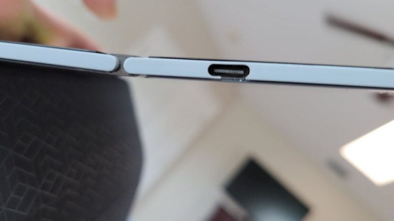 Surface Duon rakenne USB-C-portin ympäriltä on osoittautunut heikoksi.