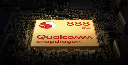 OnePlus 9:ssä ja OnePlus 9 Prossa on Qualcomm Snapdragon 888 -järjestelmäpiiri.