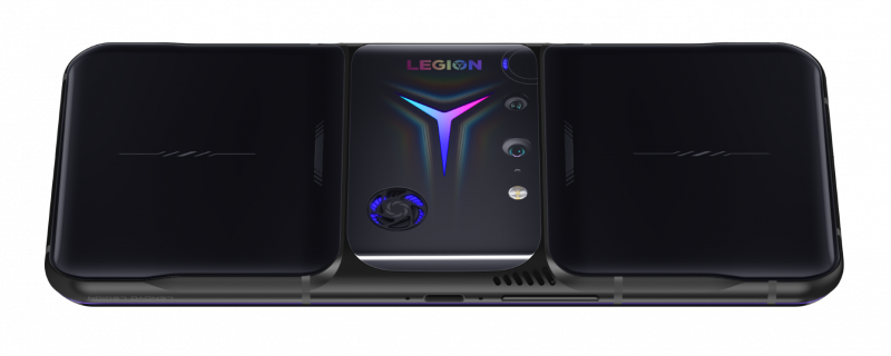Legion Phone Duel 2:n keskiosa on muuta puhelinta paksumpi.